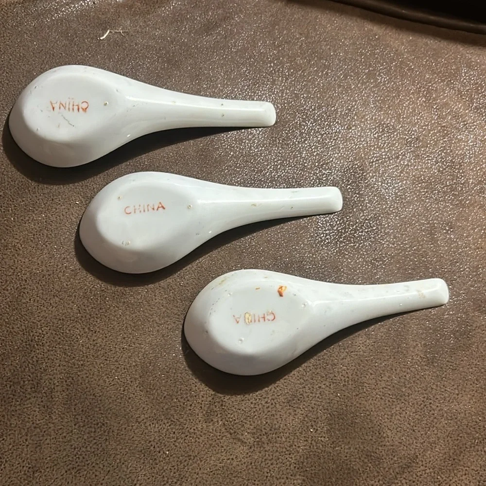 Vintage Soup Spoon set if 3